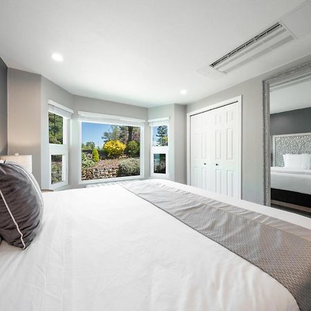 High Point Guesthouse - Next To Seattle Chinese Garden Extérieur photo